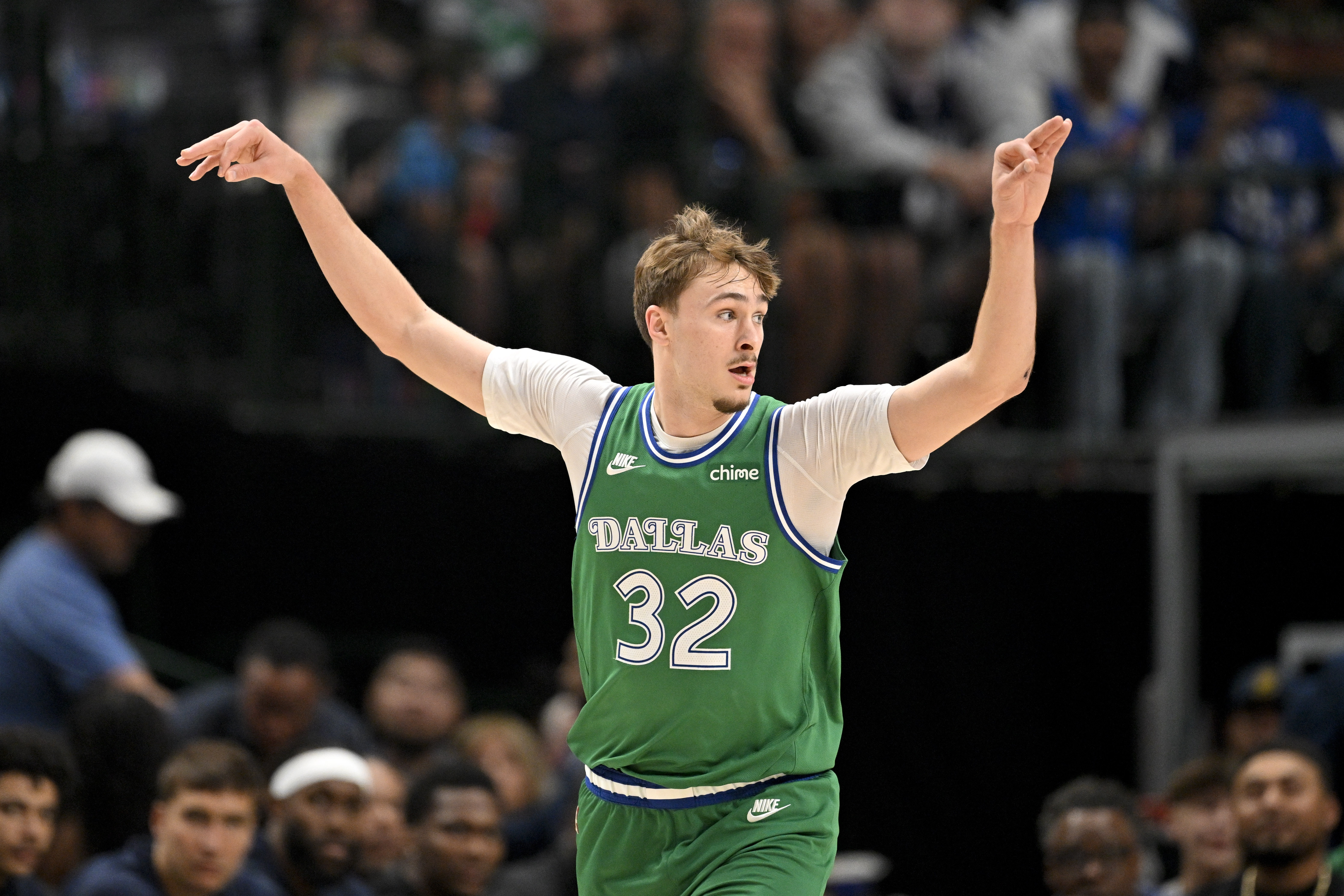 博鱼体育官方入口-【菜鸟】弗拉格19投19分10板3助3断 克尼佩尔12投8分7板 小杨DNP